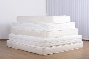Learn about the different types of mattresses to decide which size is right for you!