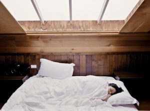 how your bed can influence your sleep temperature